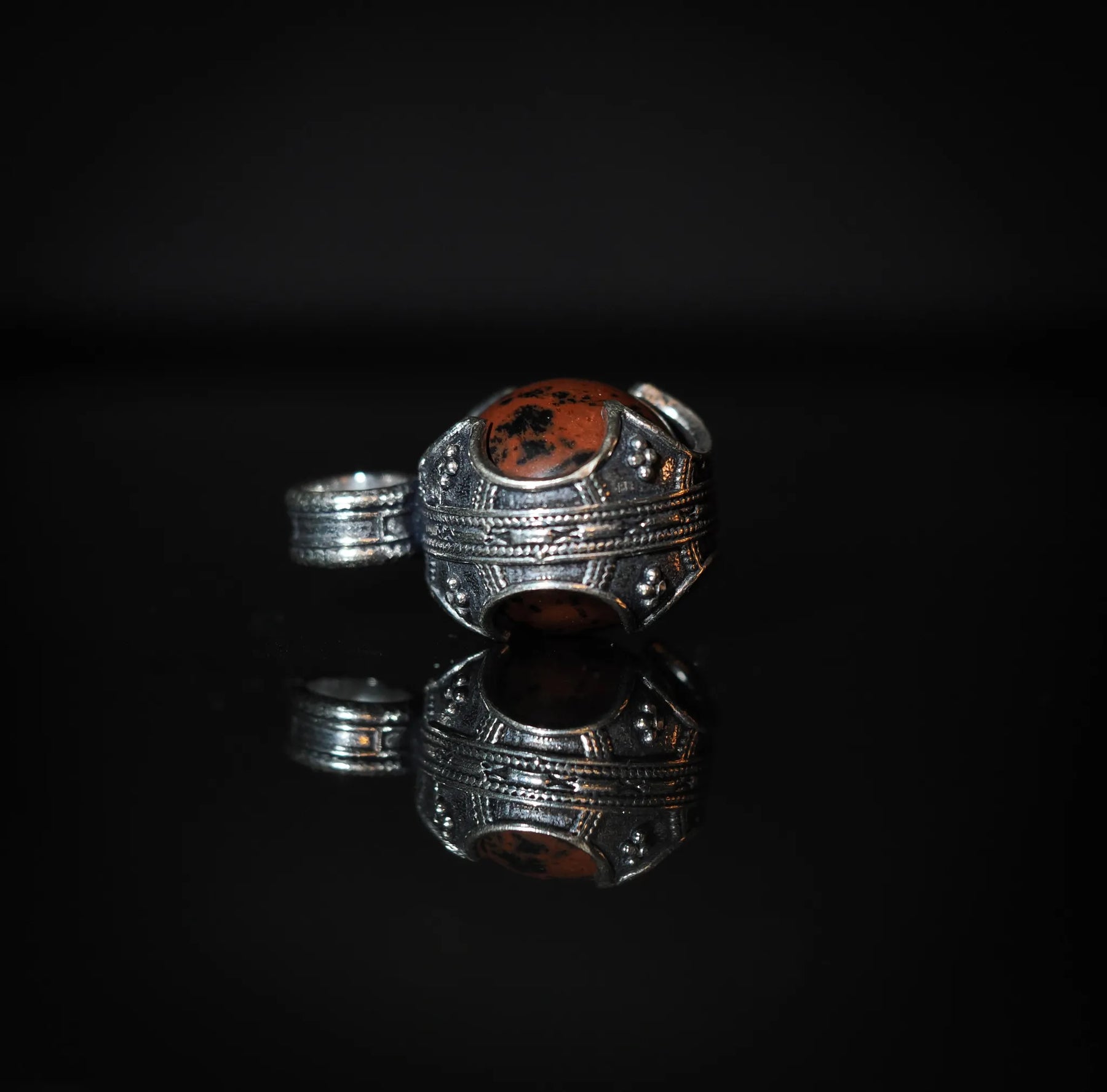 Gotland anheng, Jade