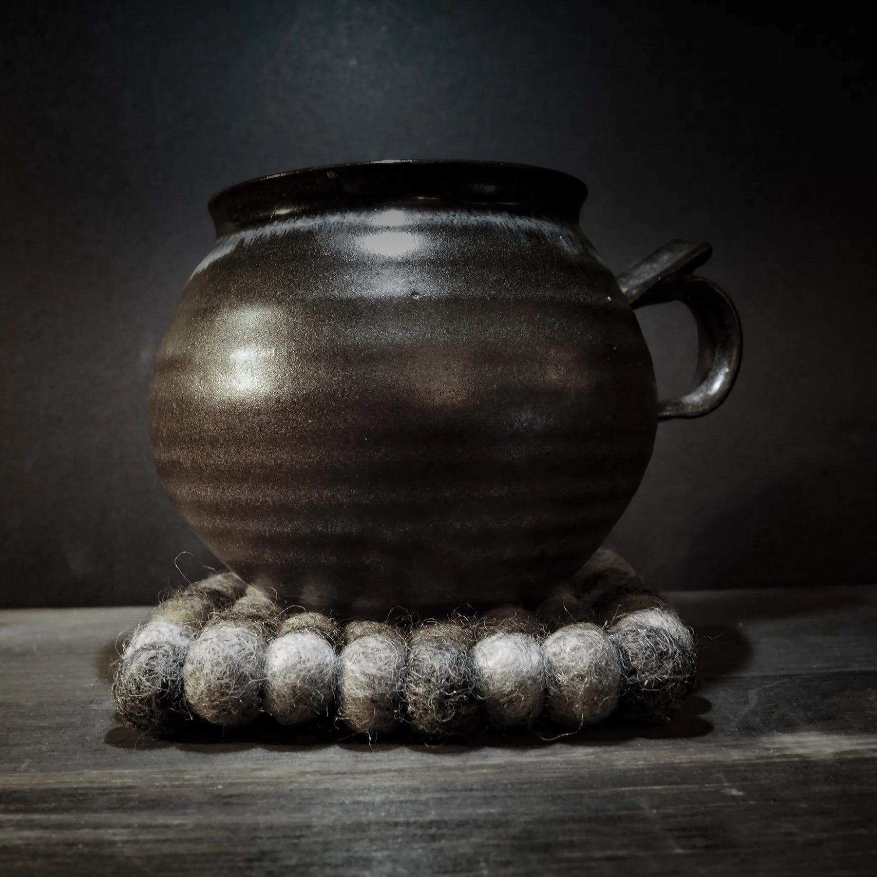 Tovat underlägg till muggar och glas