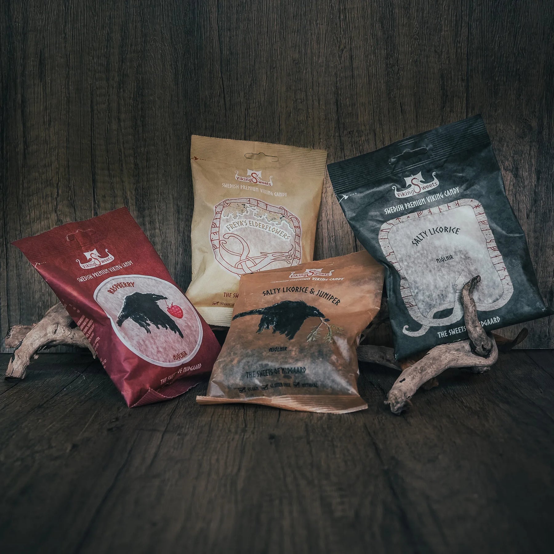 4 sorter Vikingsweets. Hallon, Fläder, Saltlakrits med Enbär, Saltlakrits.