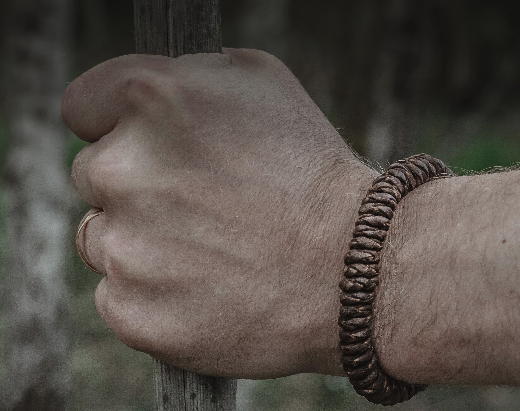 Brokkbrunt armbånd