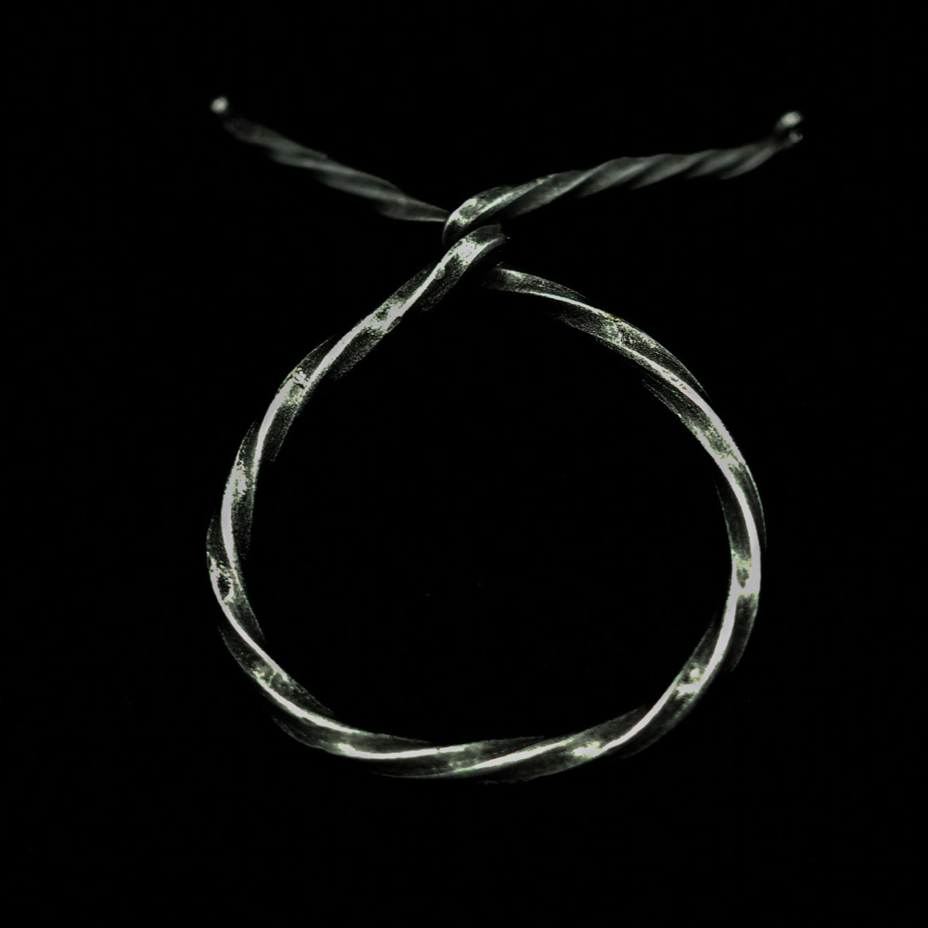 handsmidet hornställ