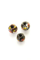 Black pearl with decoration