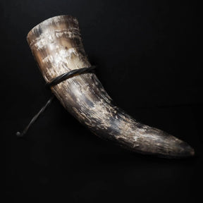 Drinking horn with forged stand, 350 ml