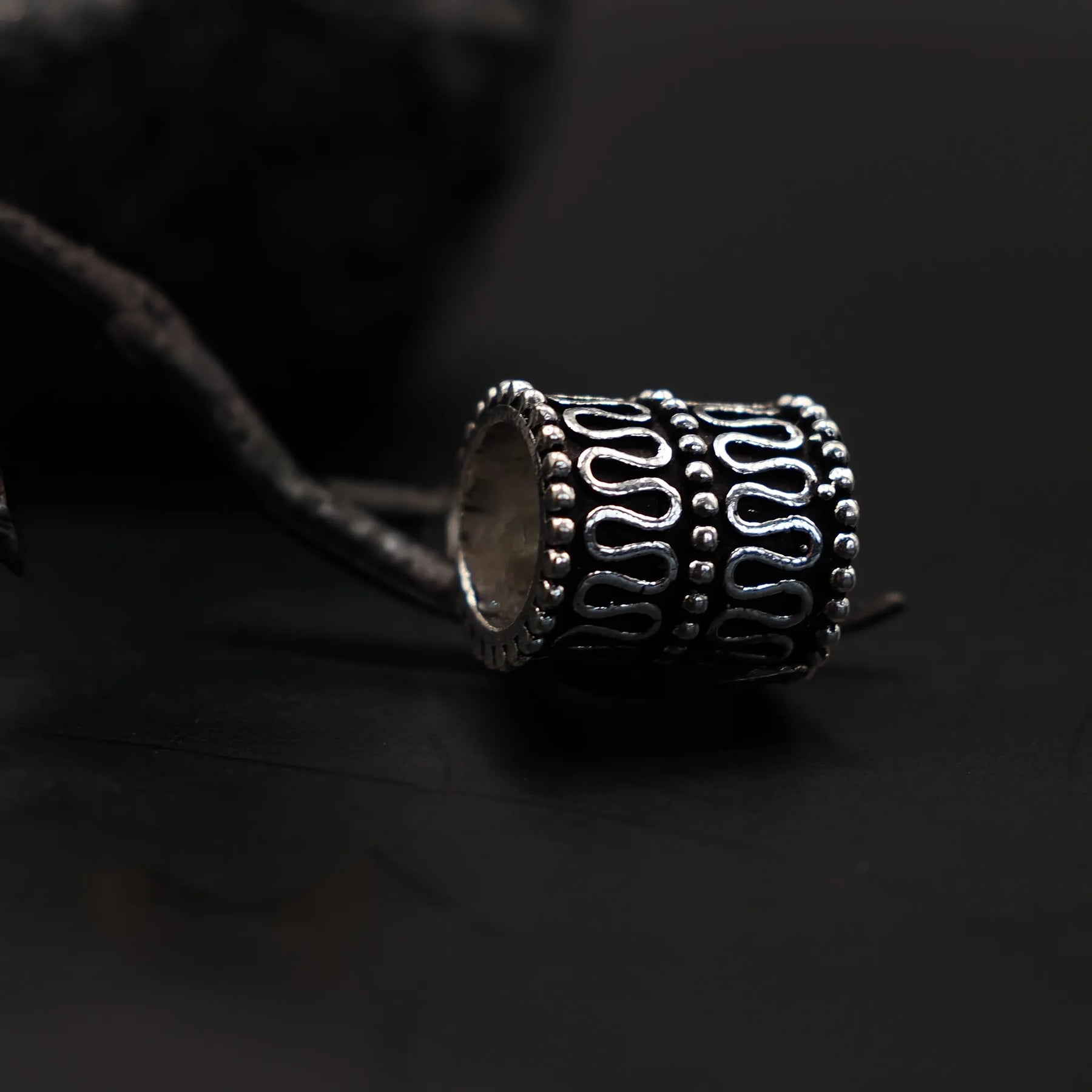 Skäggpärla, Öflugur