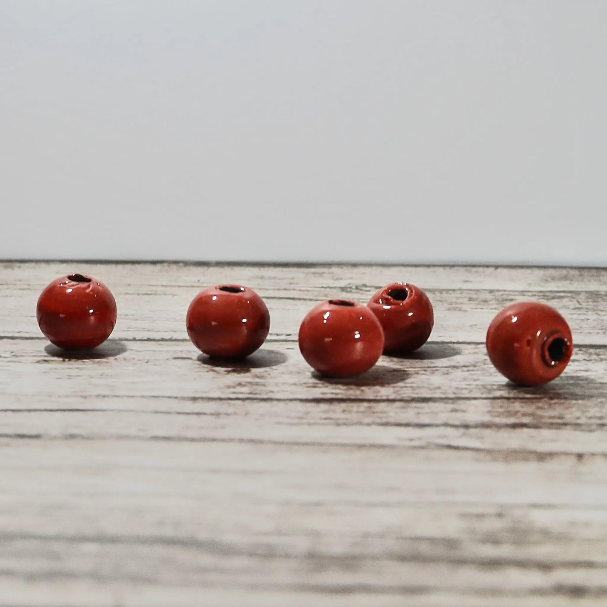 Glass bead, red
