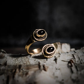 Spiral ring with Black Agates