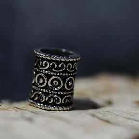 Skäggpärla- frabärt, närbild på produktens detaljer och arbete.