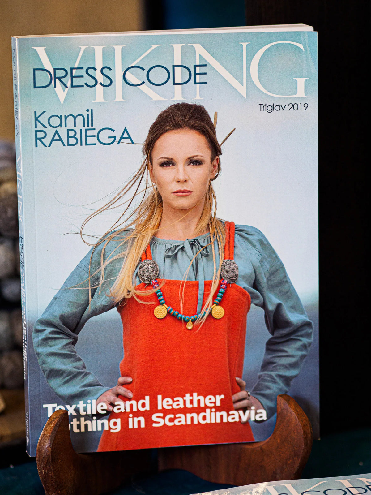 Viking Dress Code, bok