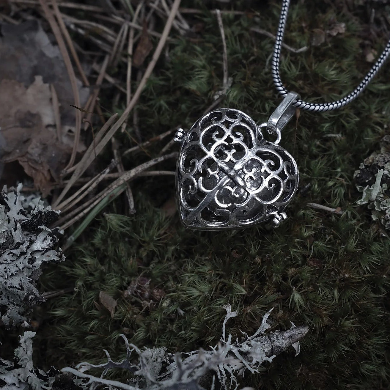 anglaklocka halsband