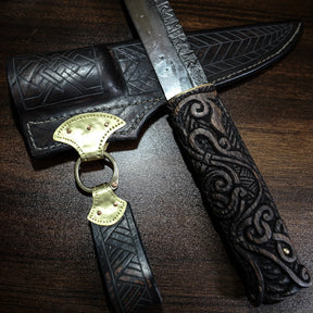 Kniv med varghuvud