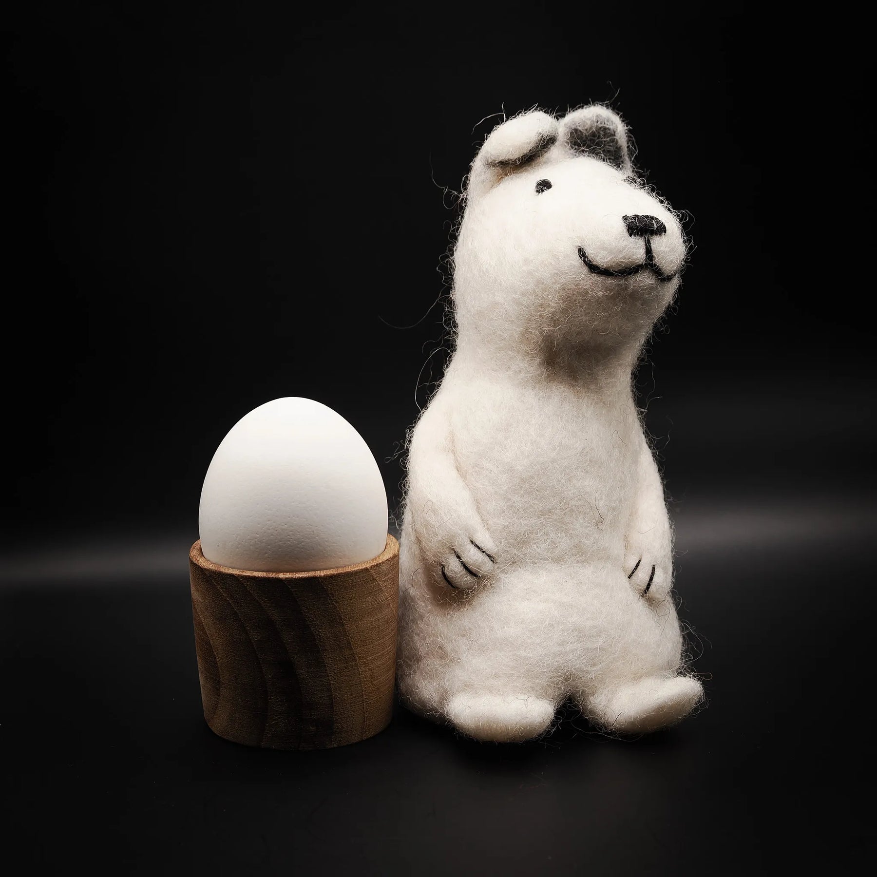 Tovad äggvärmare, djur