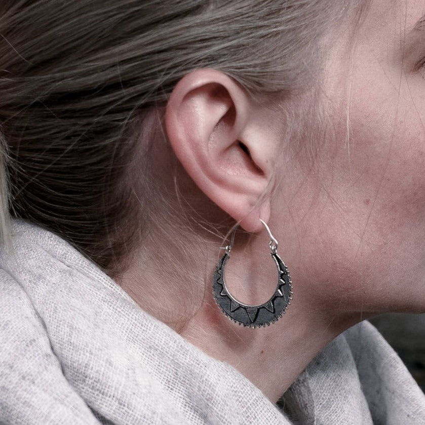 Moon symbol earrings (large)