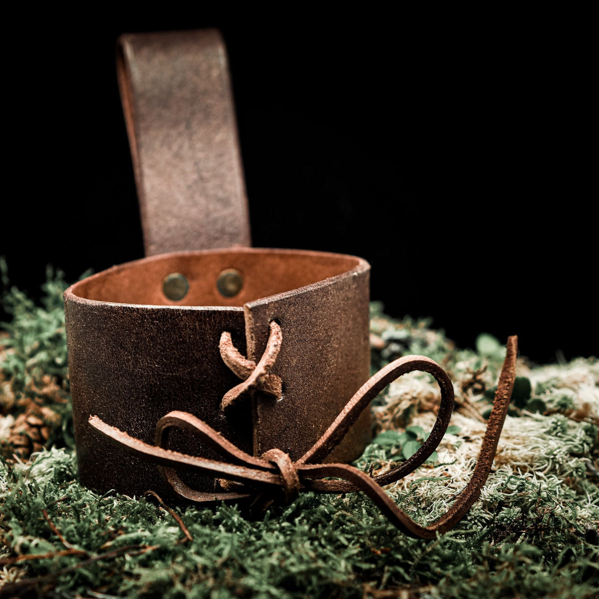Horn holder for the belt, medium