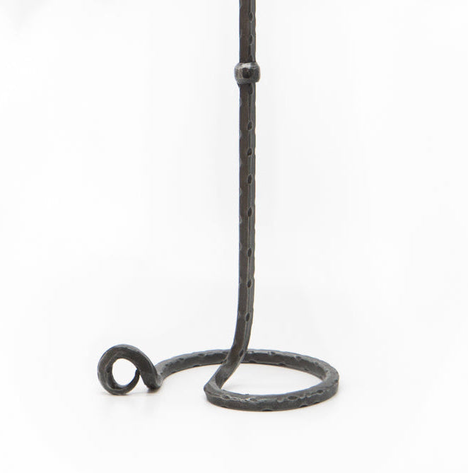 Ljusstake i järn handsmidd